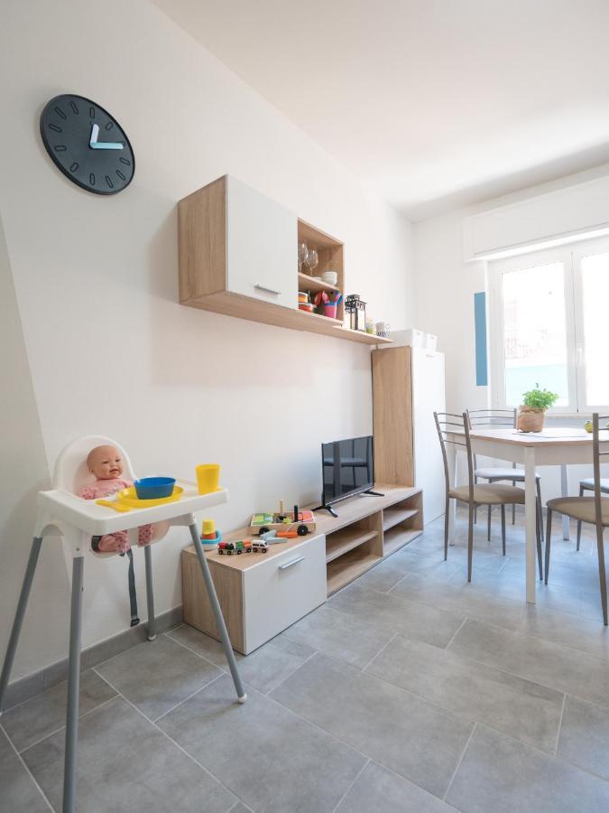 Babyaccommodation Family Panoramic II Pietra Ligure Exterior foto